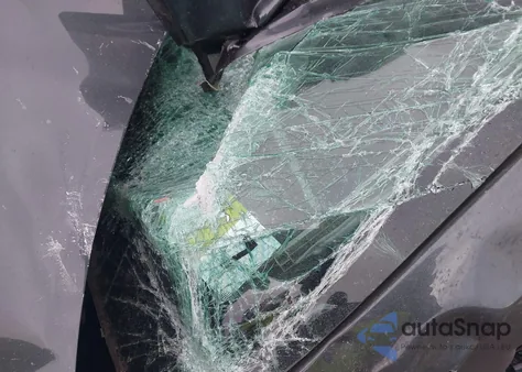 2021 Kia Forte Lxs z USA, uszkodzony, nr VIN 3KPF24ADXME347992